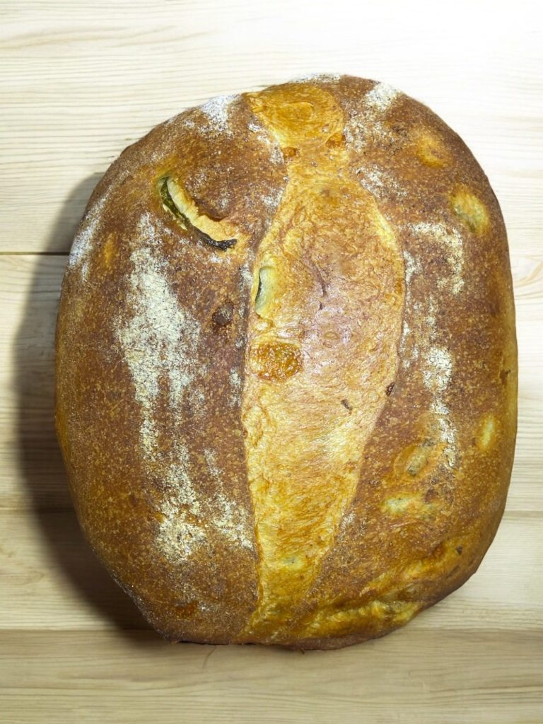 Picture of a cheddar jalapeno yeast loaf